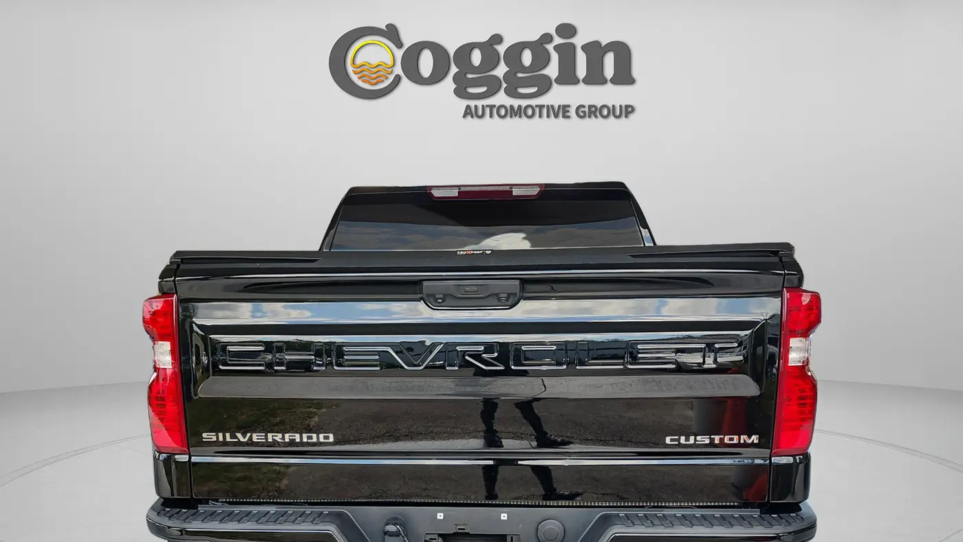 2023 Chevrolet Silverado 1500 Custom Trail Boss