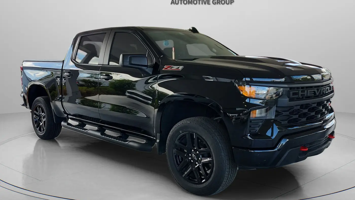 2023 Chevrolet Silverado 1500 Custom Trail Boss