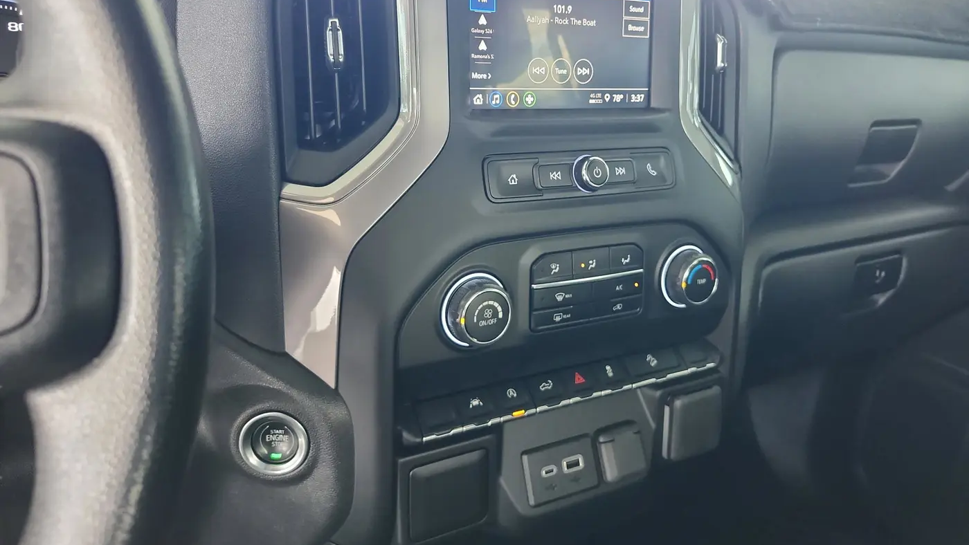 2023 Chevrolet Silverado 1500 Custom Trail Boss