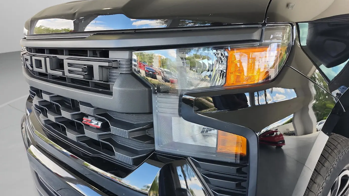 2023 Chevrolet Silverado 1500 Custom Trail Boss