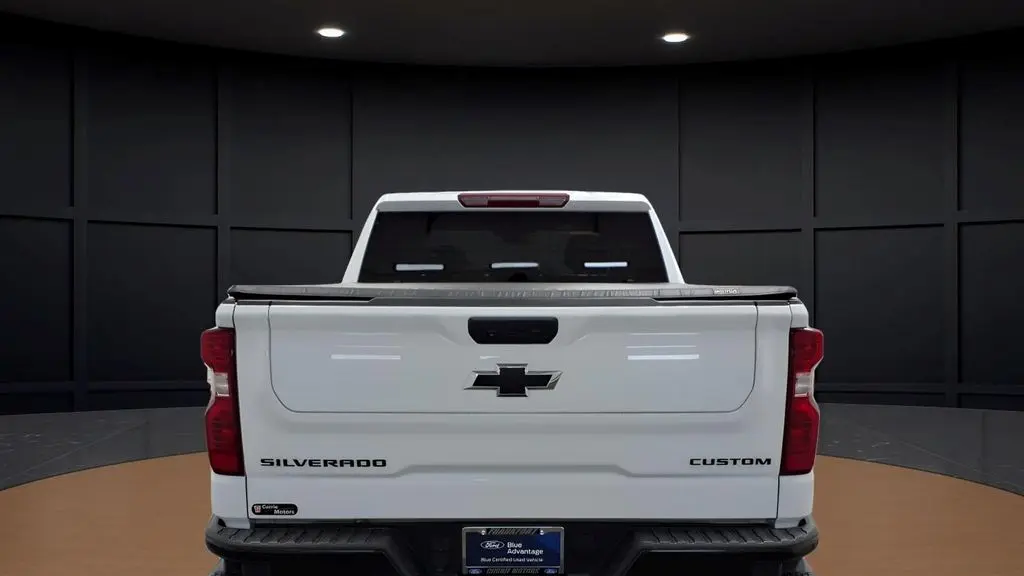 2023 Chevrolet Silverado 1500 Custom Trail Boss