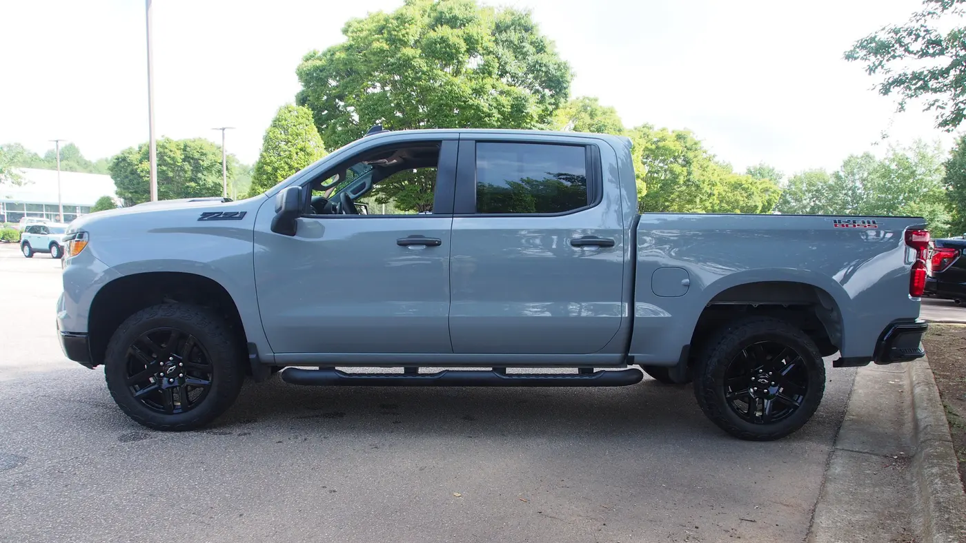 2024 Chevrolet Silverado 1500 Custom Trail Boss