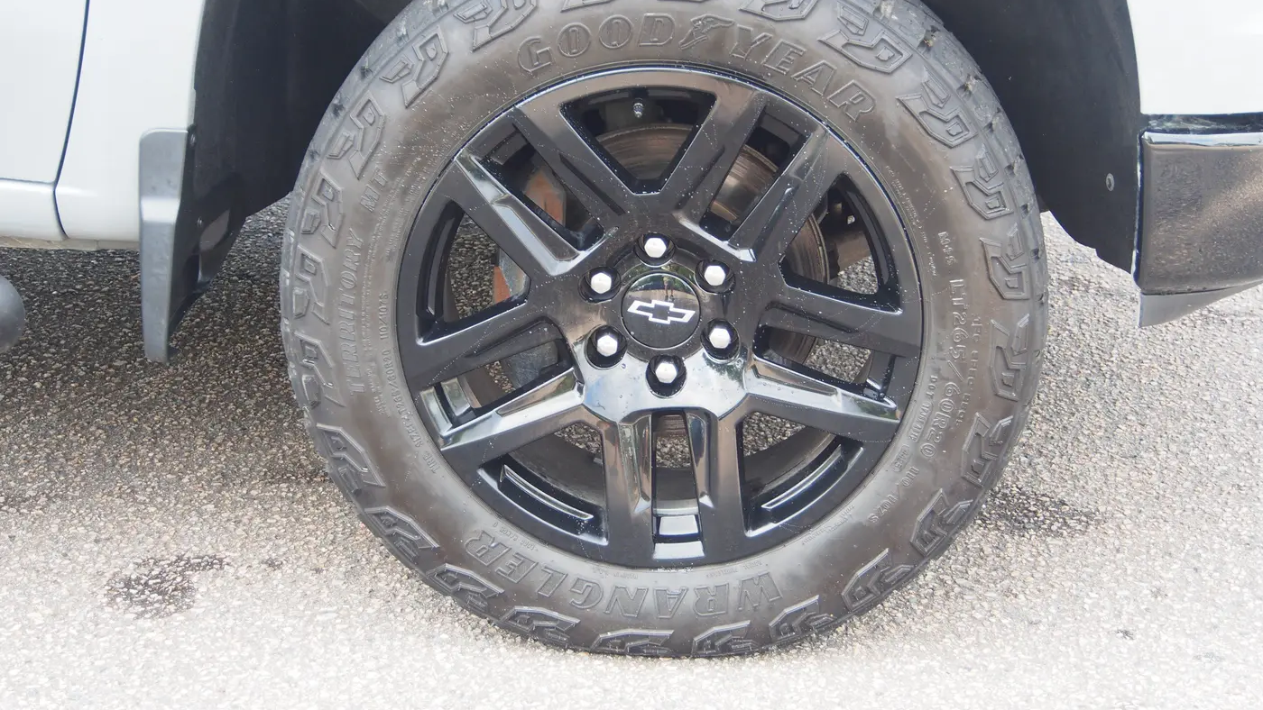 2024 Chevrolet Silverado 1500 Custom Trail Boss
