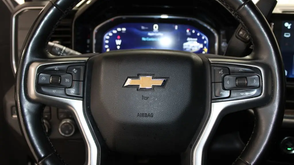 2023 Chevrolet Silverado 1500 LT
