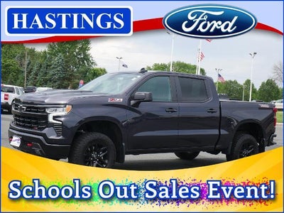 2023 Chevrolet Silverado 1500 4X4 LT Trail Boss 4DR Crew Cab 5.8 FT. SB