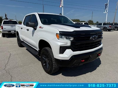 2023 Chevrolet Silverado 1500 4X4 LT Trail Boss 4DR Crew Cab 5.8 FT. SB