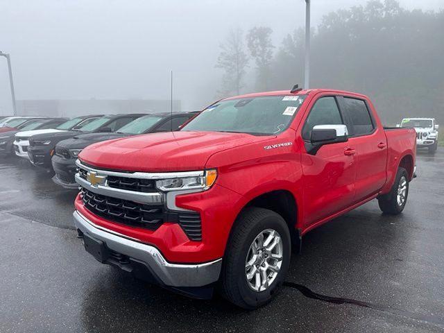 2024 Chevrolet Silverado 1500 LT — photo 1 of 12