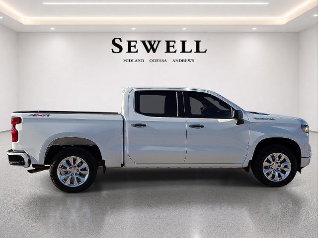 2025 Chevrolet Silverado - $38,300