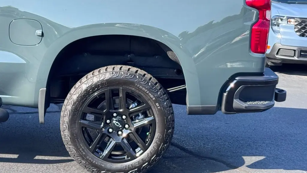 2026 Chevrolet Silverado 1500 Custom Trail Boss