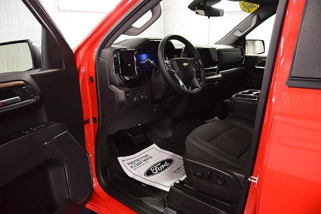 2025 Chevrolet Silverado - $35,995