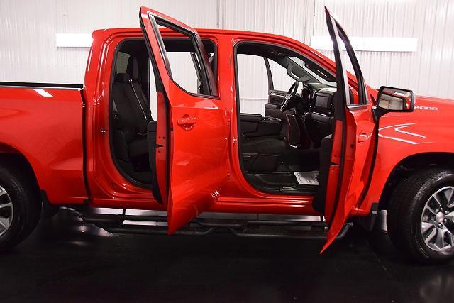 2025 Chevrolet Silverado - $35,995