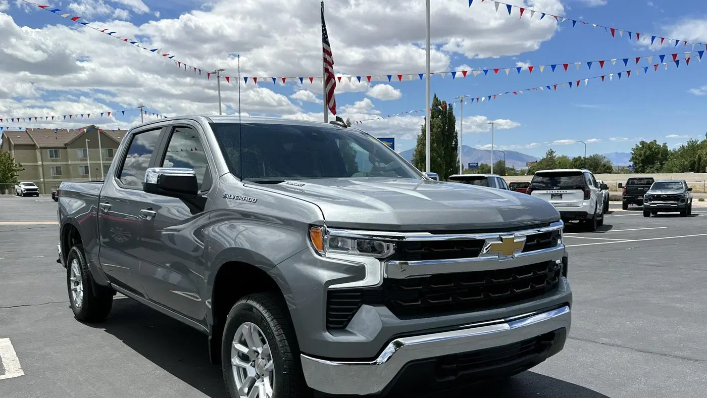 2026 Chevrolet Silverado 1500 LT