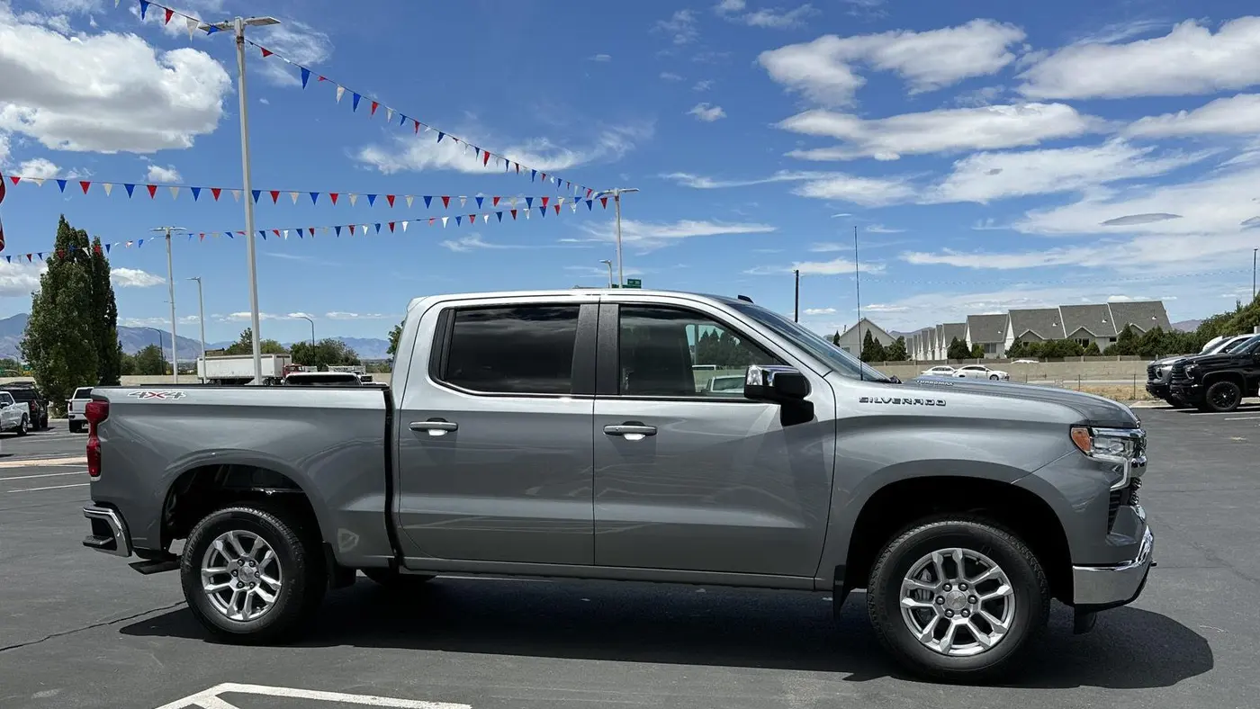 2026 Chevrolet Silverado 1500 LT