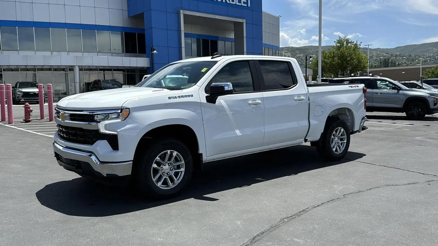 2026 Chevrolet Silverado 1500 LT