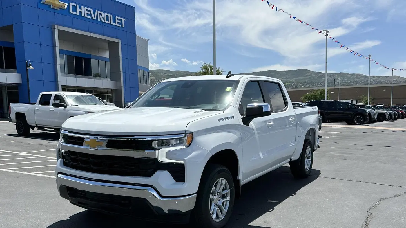 2026 Chevrolet Silverado 1500 LT
