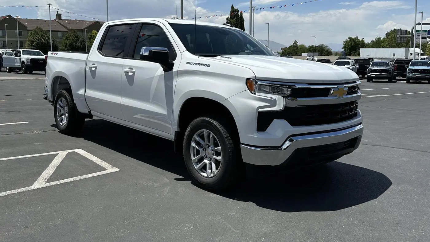 2026 Chevrolet Silverado 1500 LT