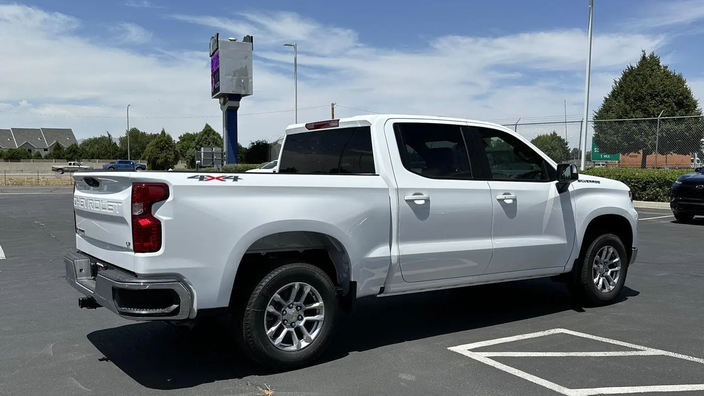 2026 Chevrolet Silverado 1500 LT