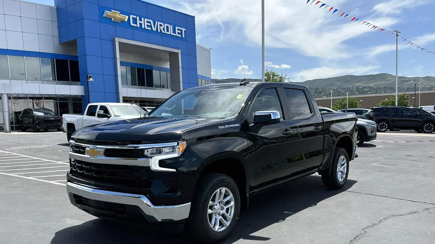 2026 Chevrolet Silverado 1500 LT