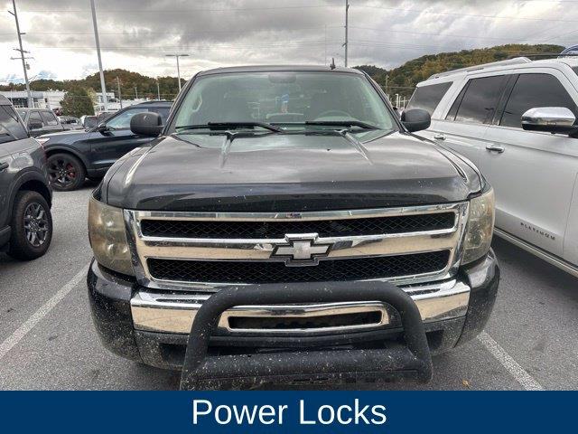 2011 Chevrolet Silverado - $11,687