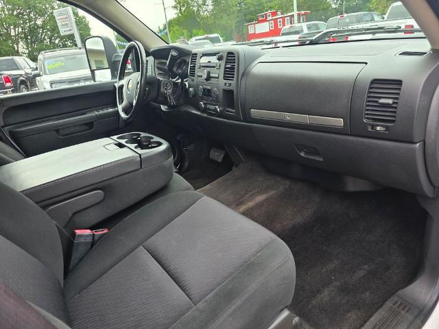 2011 Chevrolet Silverado - $15,499