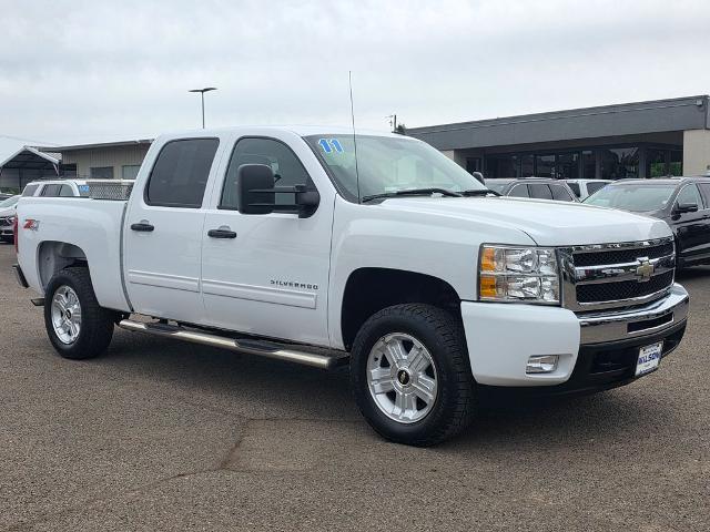 2011 Chevrolet Silverado - $15,499
