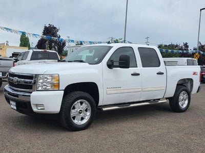 2011 Chevrolet Silverado 1500 4X4 LT 4DR Crew Cab 5.8 FT. SB