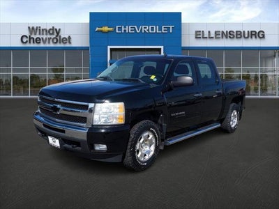 2011 Chevrolet Silverado 1500 4X4 LT 4DR Crew Cab 5.8 FT. SB