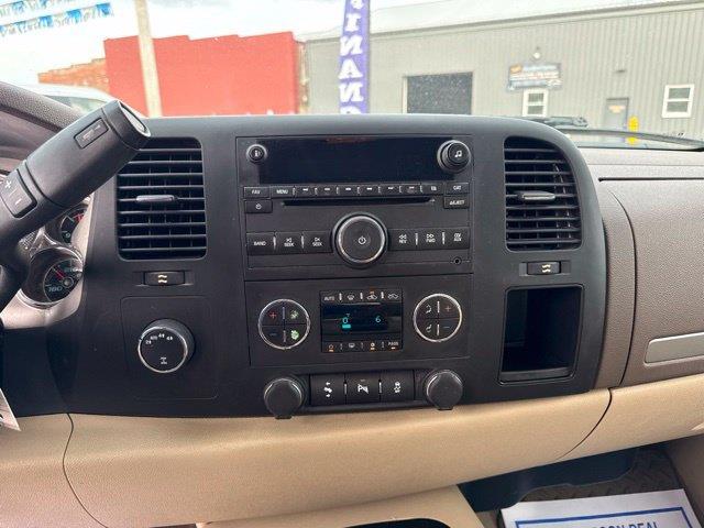 2013 Chevrolet Silverado - $12,599