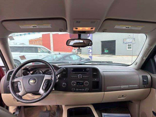 2013 Chevrolet Silverado - $12,599