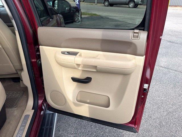 2013 Chevrolet Silverado - $12,599