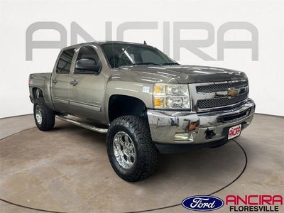 2013 Chevrolet Silverado 1500 4X4 LT 4DR Crew Cab 5.8 FT. SB