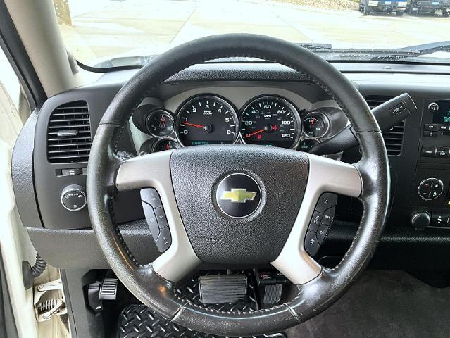 2013 Chevrolet Silverado - $10,945