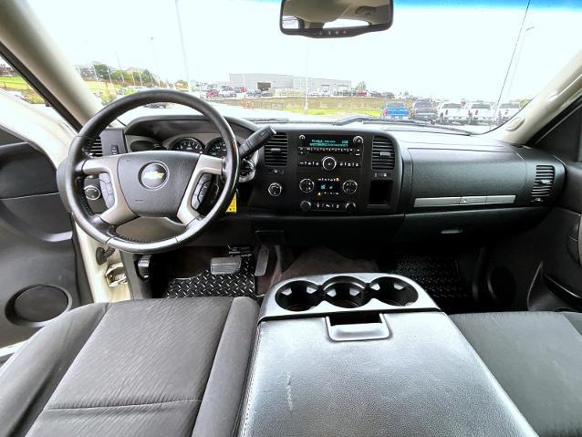 2013 Chevrolet Silverado - $10,945