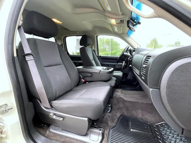 2013 Chevrolet Silverado - $10,945