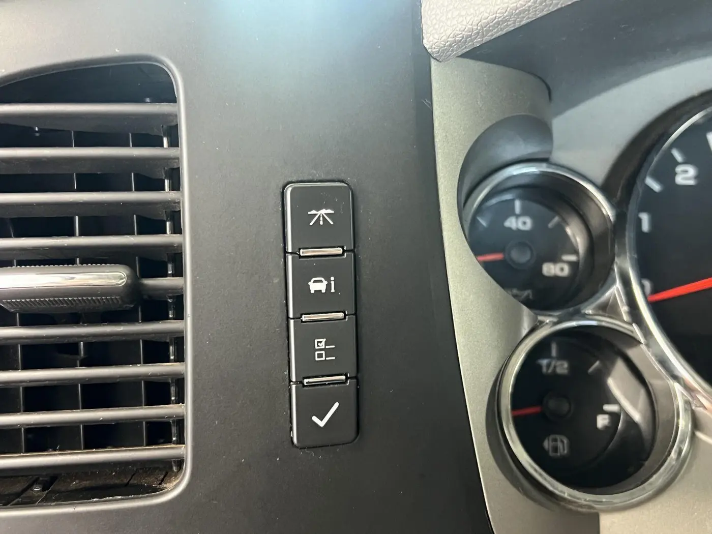 2013 Chevrolet Silverado - $13,498