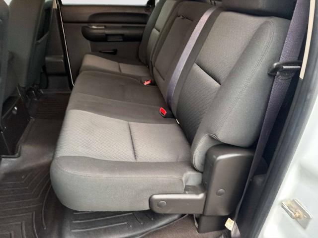 2013 Chevrolet Silverado - $8,876