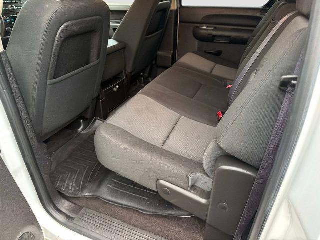 2013 Chevrolet Silverado - $8,876