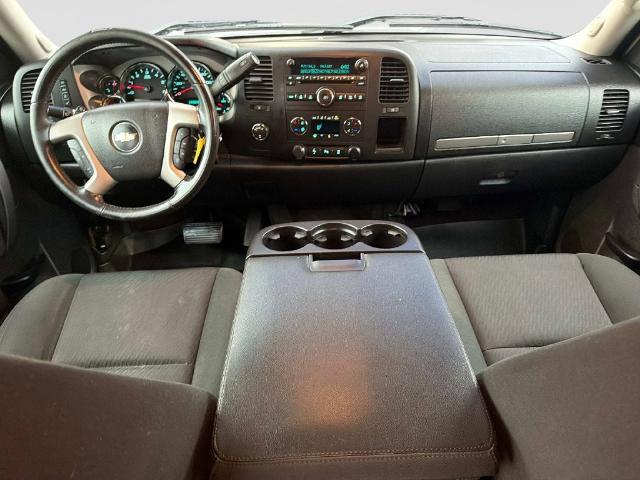 2013 Chevrolet Silverado - $8,876