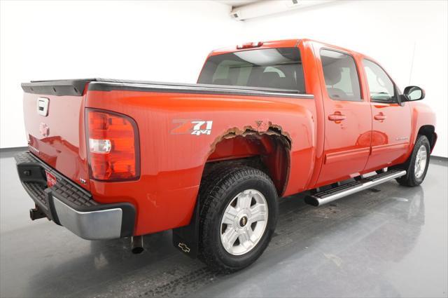 2011 Chevrolet Silverado - $14,998