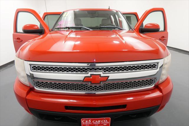 2011 Chevrolet Silverado - $14,998