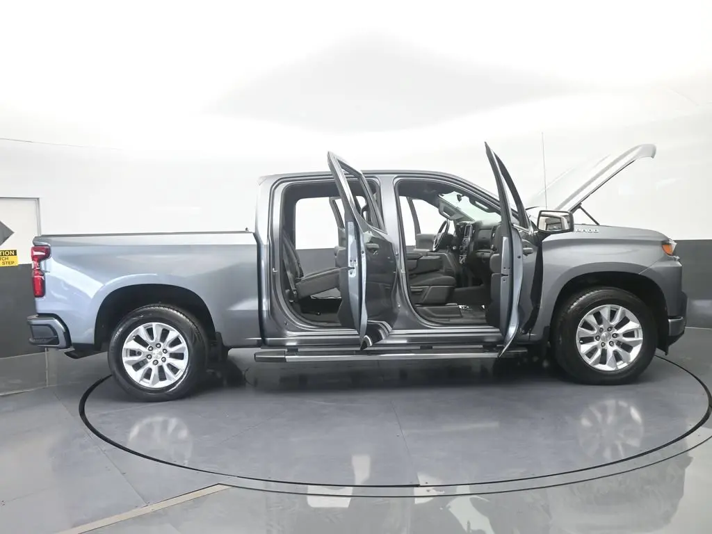 2021 Chevrolet Silverado - $19,487