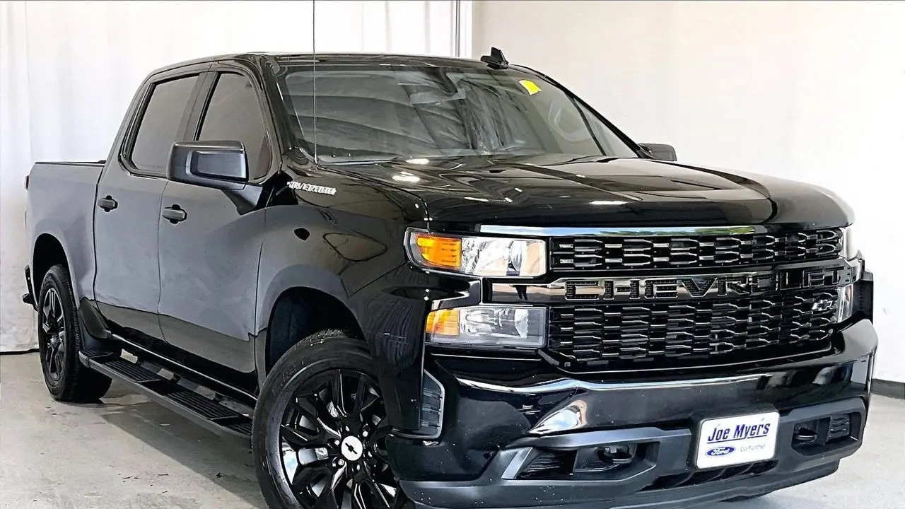 Preowned 2021 Chevrolet Silverado 1500 Custom for Sale