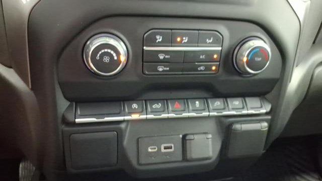 2022 Chevrolet Silverado 1500 Limited Custom