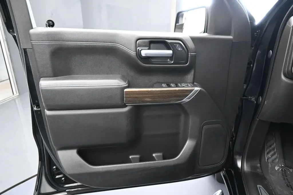 2020 Chevrolet Silverado - $19,981