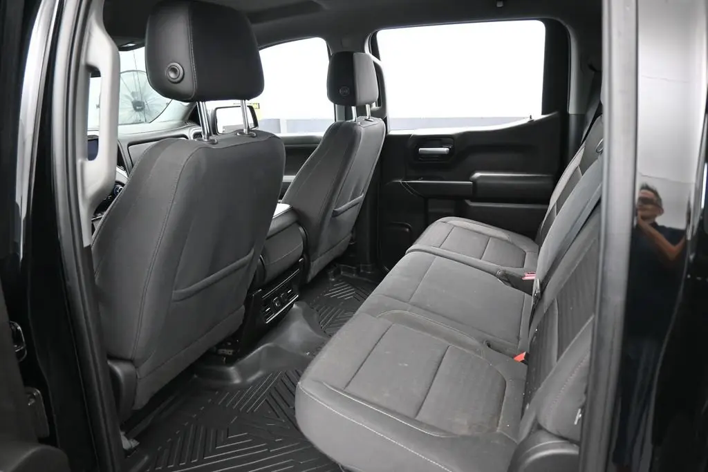 2020 Chevrolet Silverado - $19,981