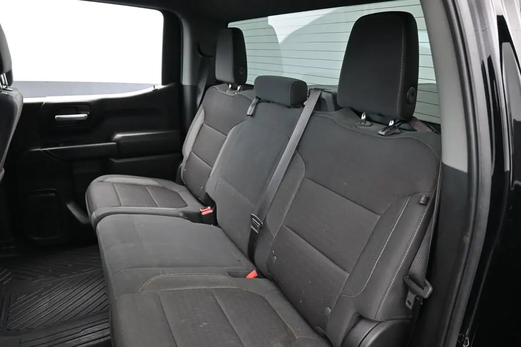 2020 Chevrolet Silverado - $19,981