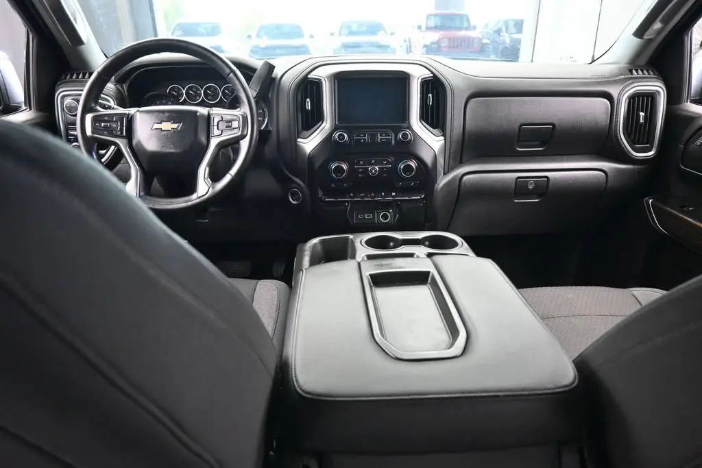 2020 Chevrolet Silverado - $19,981