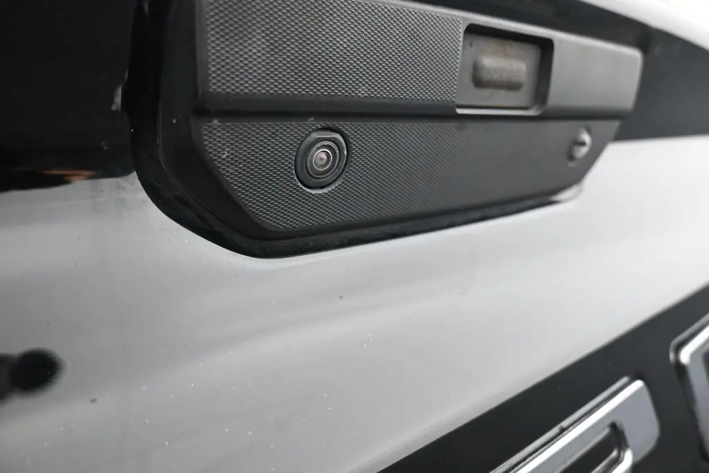 2020 Chevrolet Silverado - $19,981