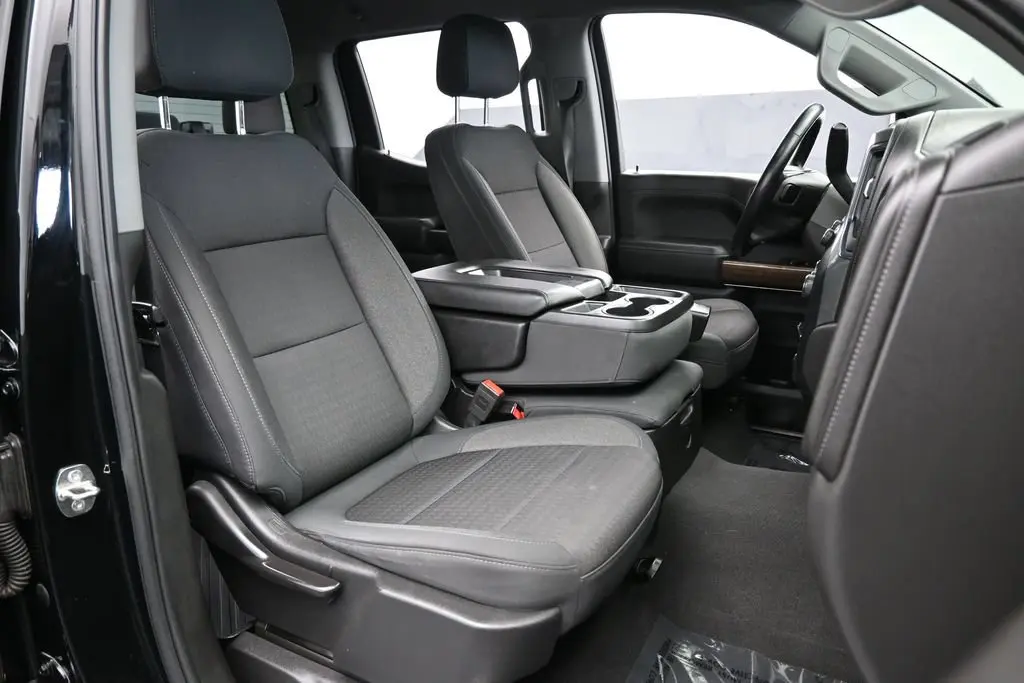 2020 Chevrolet Silverado - $19,981