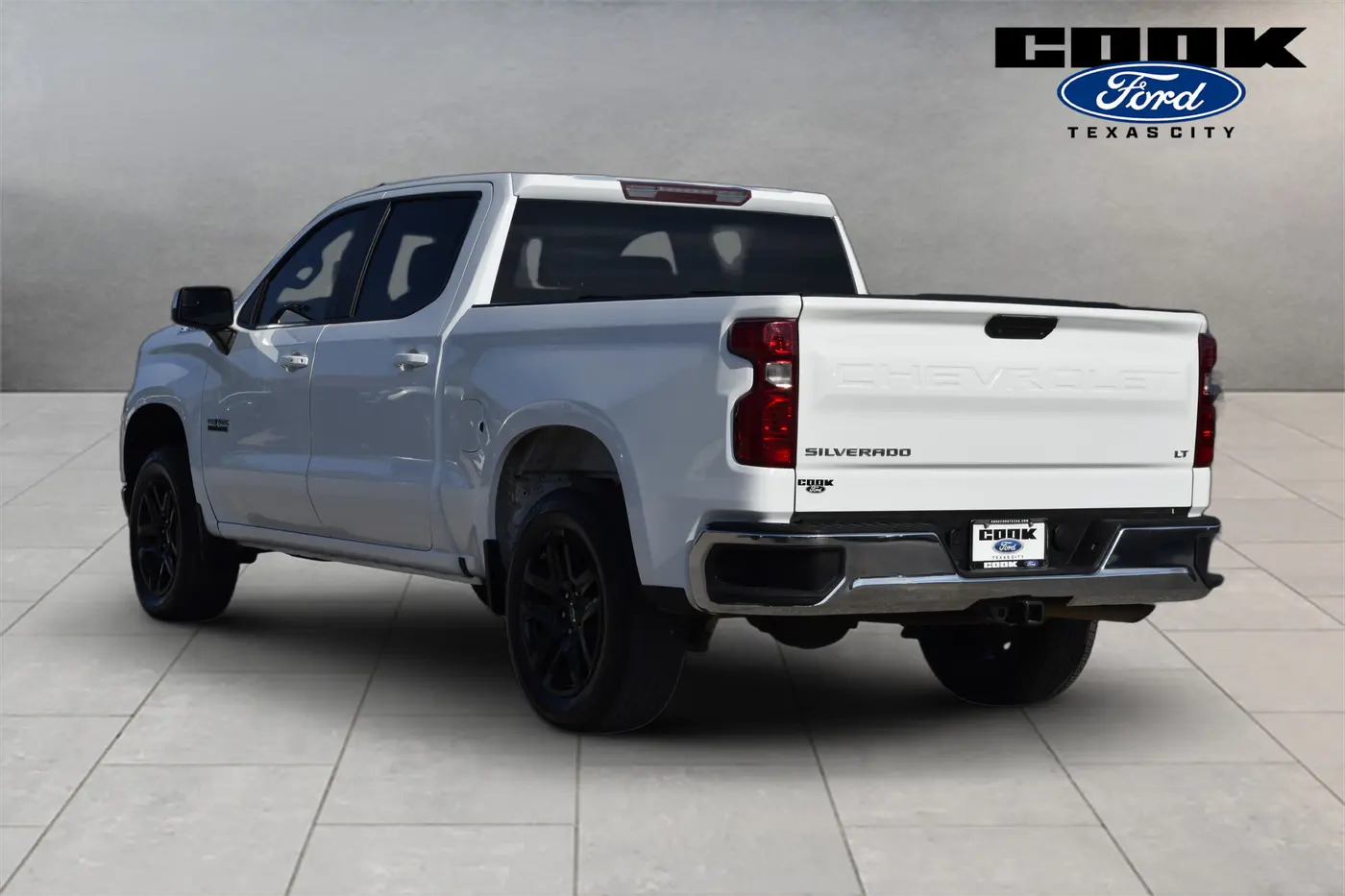 2021 Chevrolet Silverado - $28,225